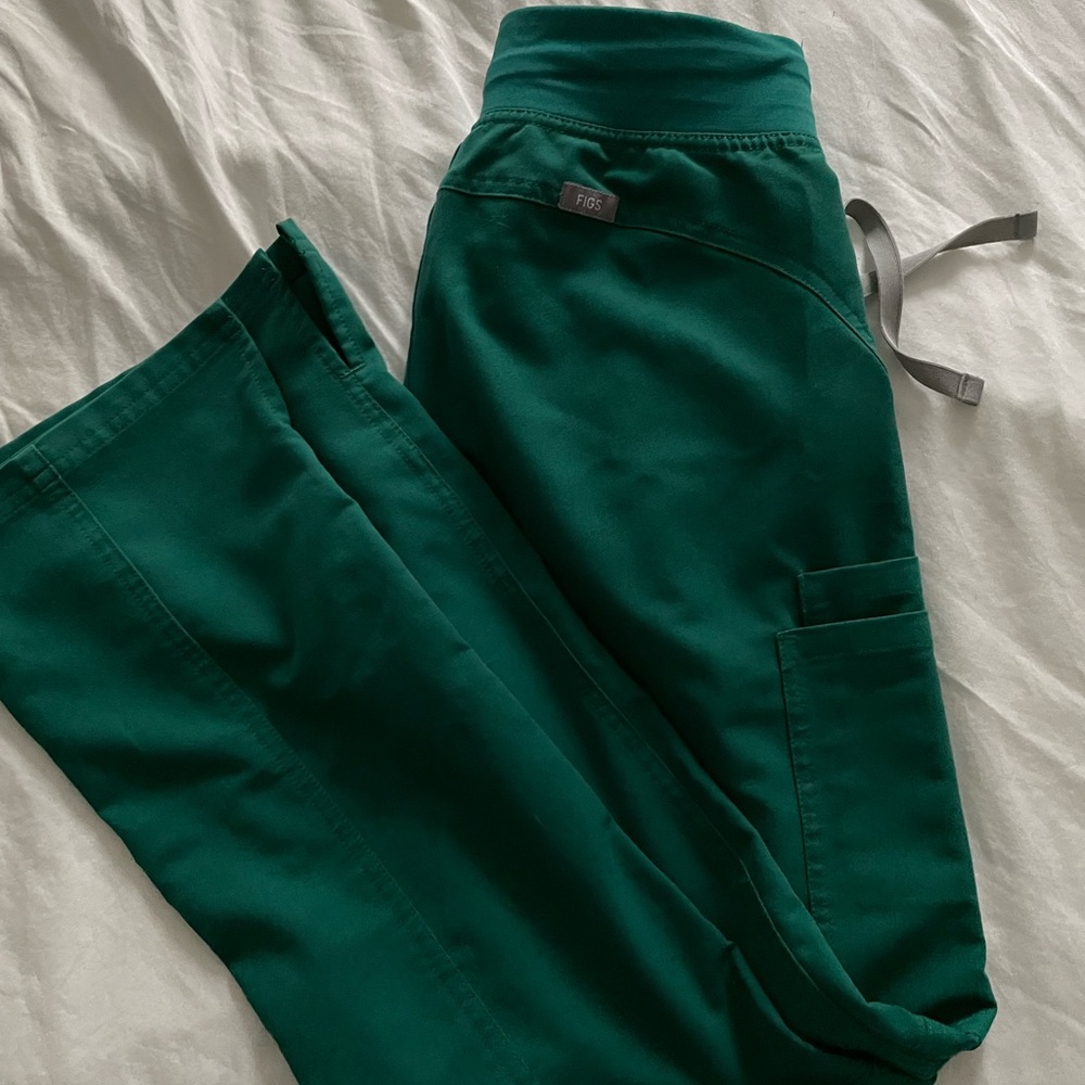 Figs XS Kade Hunter Green